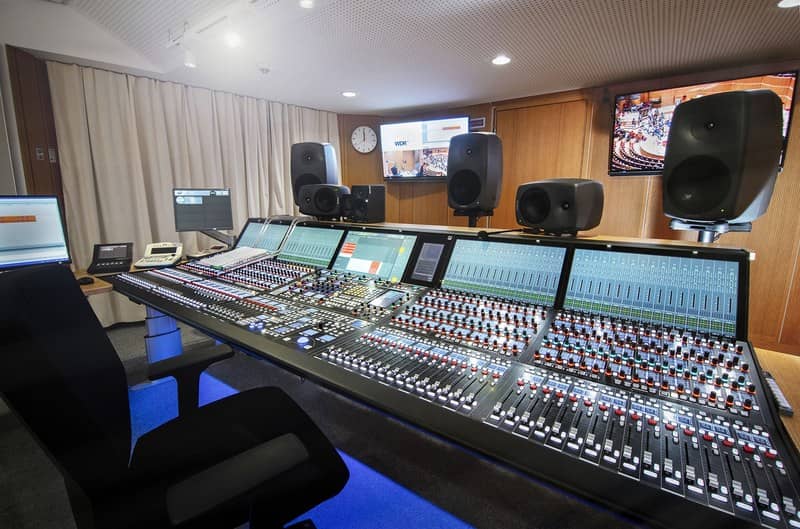 ドイツ「WDR Philharmonie」LAWO mc²96およびsapphireを用いてIPに移行