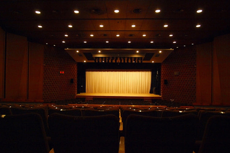 茨城県立県民文化センター様 小ホールにd&b audiotechnik Q-Seriesが導入されました